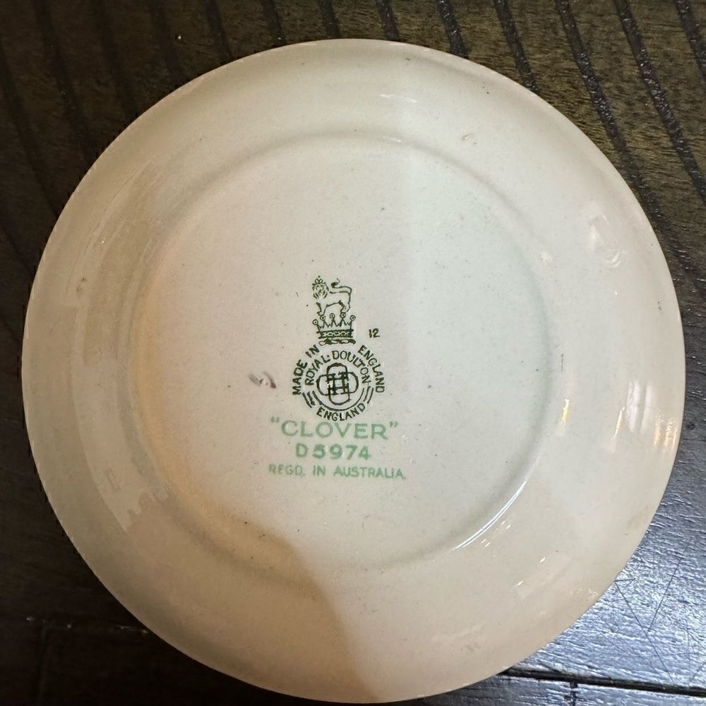 Royal Doulton. Clover. Small Dish.  5974. Made In England. - Picture 5 of 5